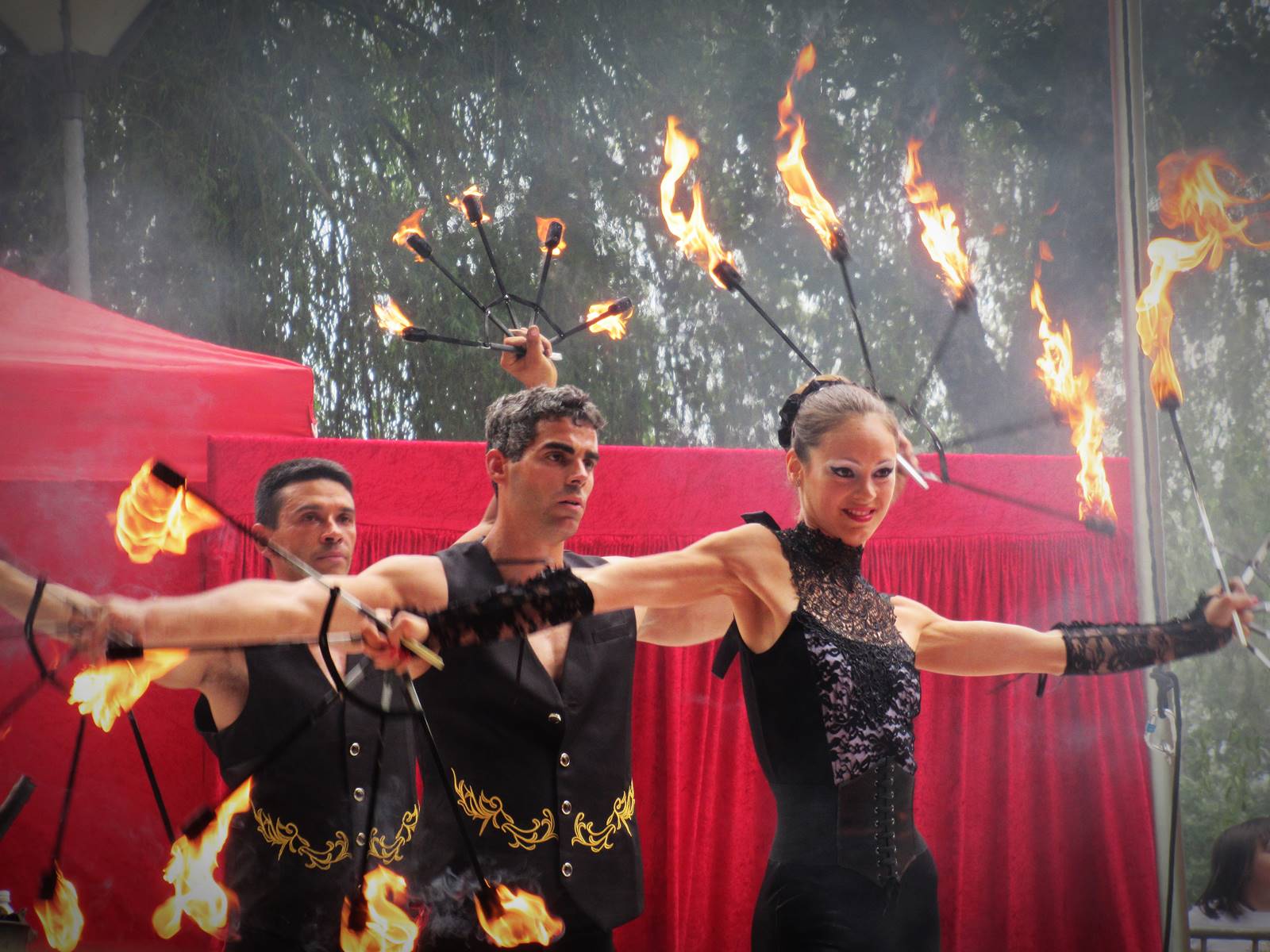 Cabaret circus 1