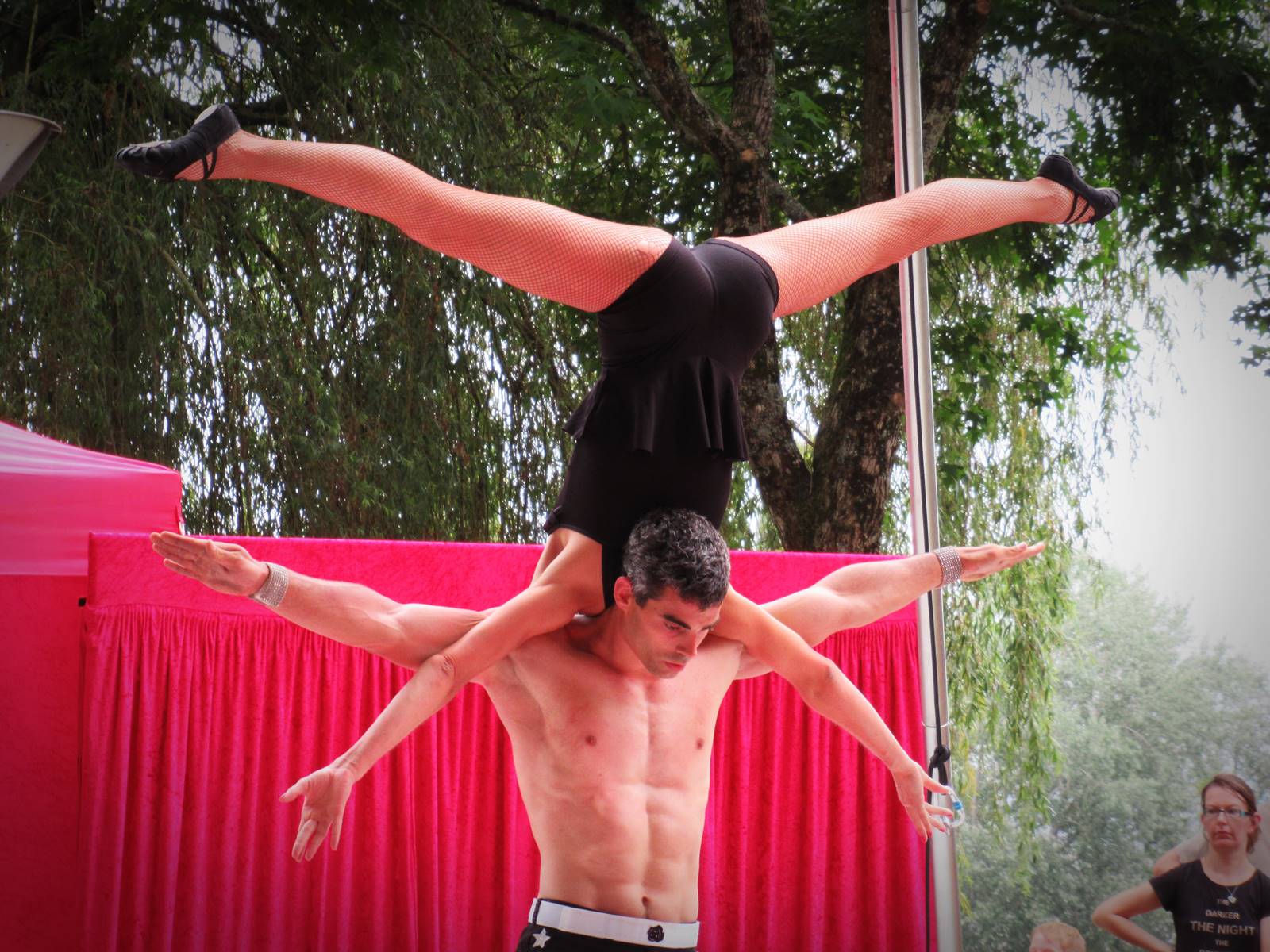 Cabaret circus 12