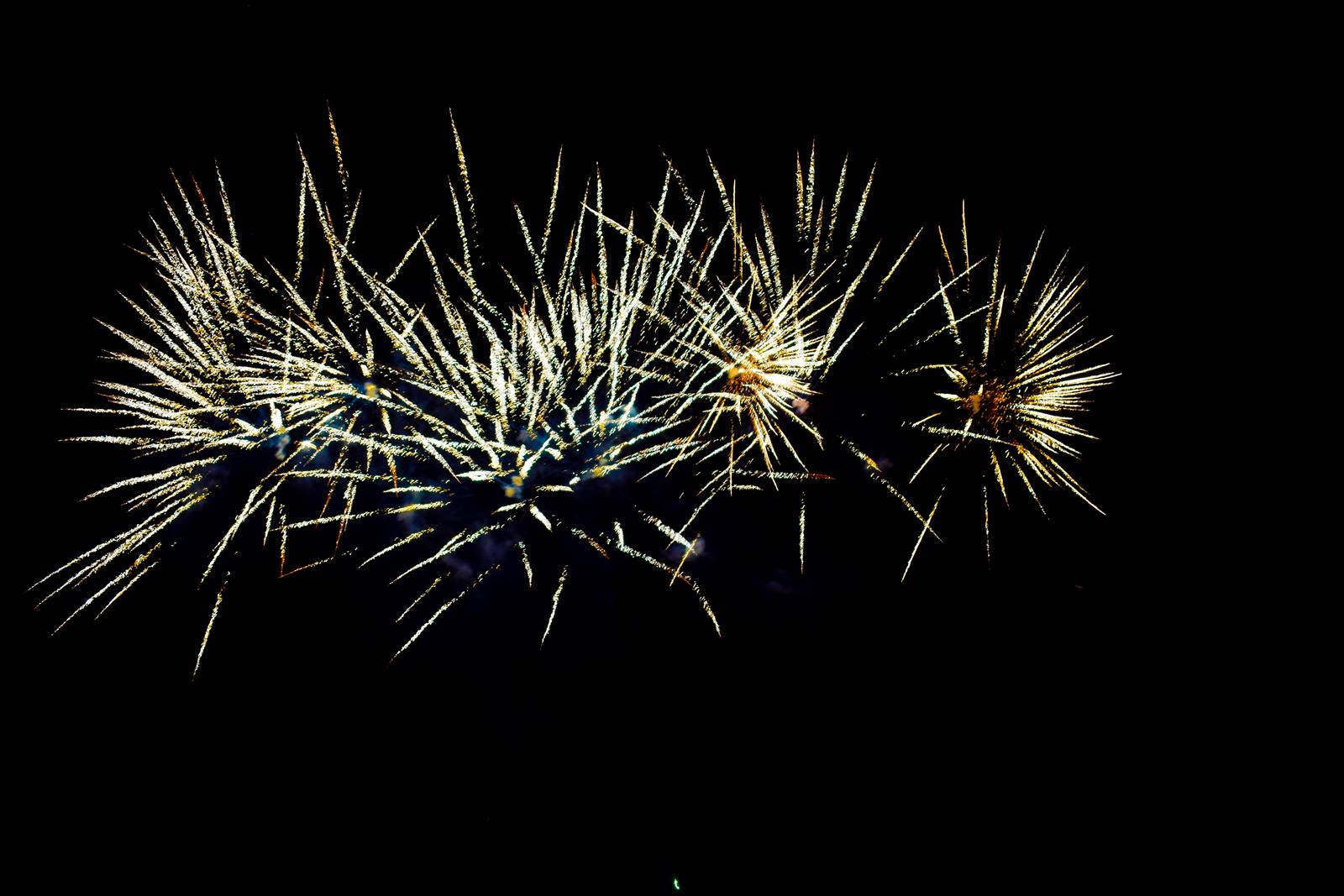 Feu d artifice guemene penfao loire atlantique 11