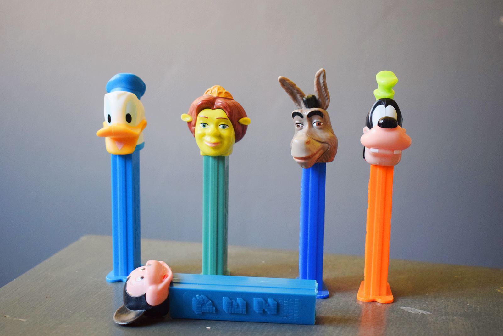 Instant vintage 40 pez