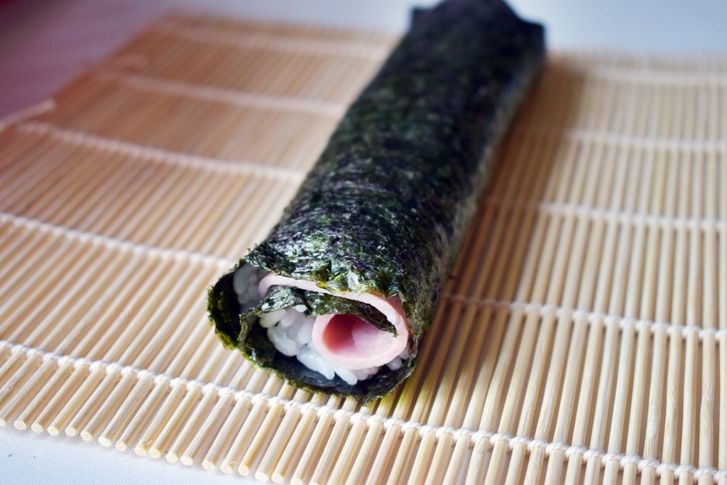 TANOSHI Kit sushi facile et rapide pour 24 à 30 sushis 2 personnes 289g pas  cher 