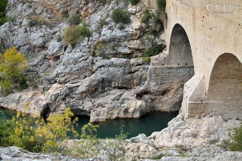 Saint guilhem le desert 13