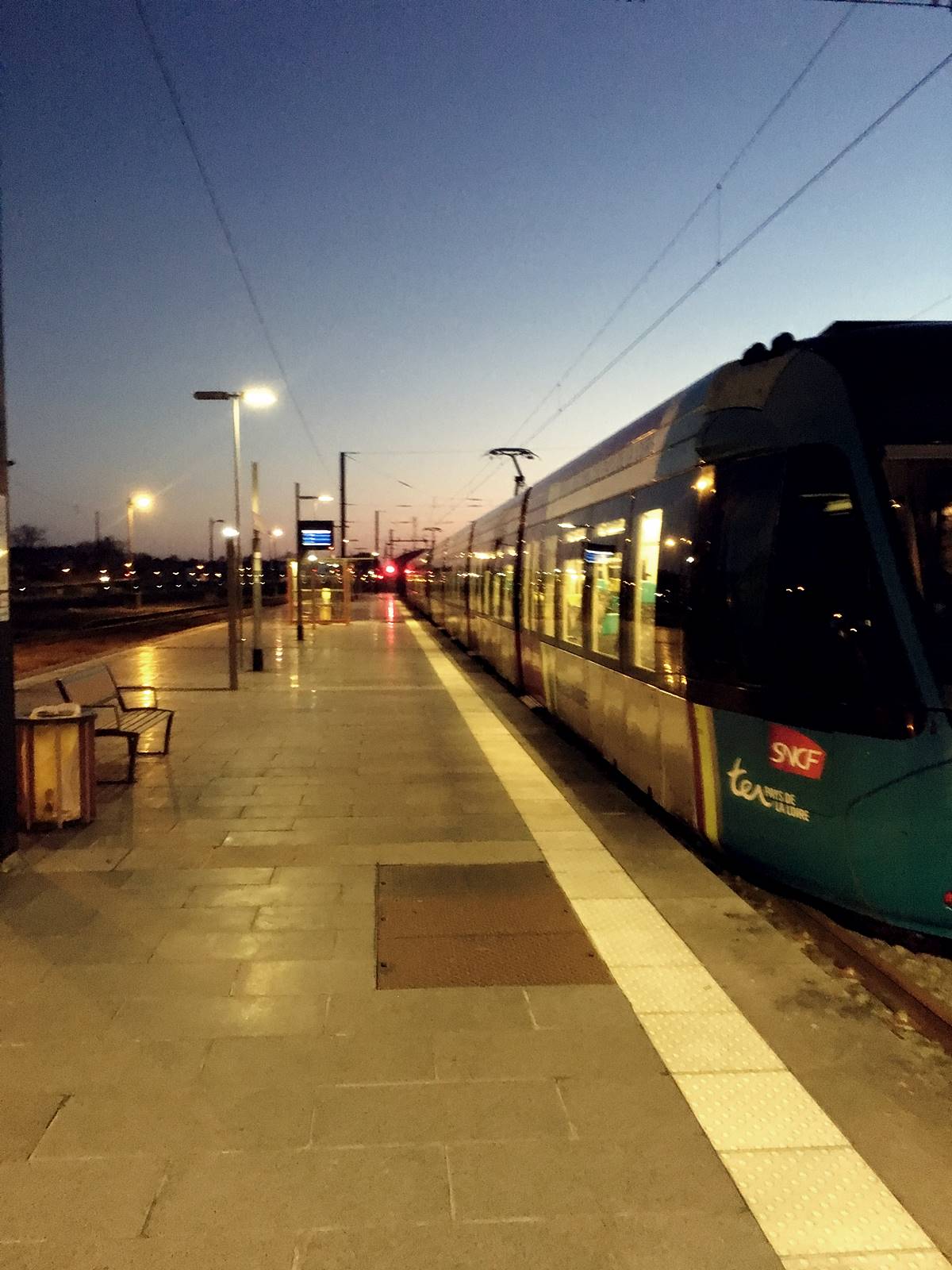 Teste tram train chateaubriant nantes 1