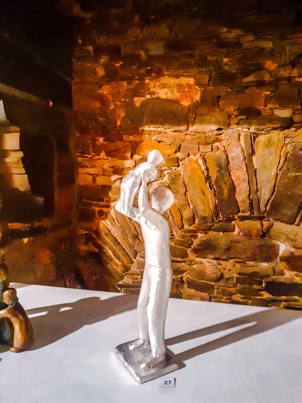 Une exposition de sculptures et peintures a la maison de l ange a chateaubriant 001